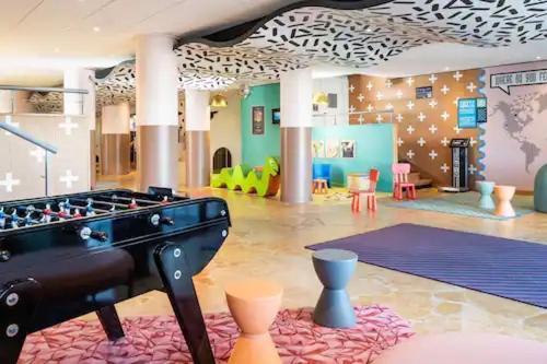 סאריס La Suite New-Yorkaise Disneyland Paris מראה חיצוני תמונה